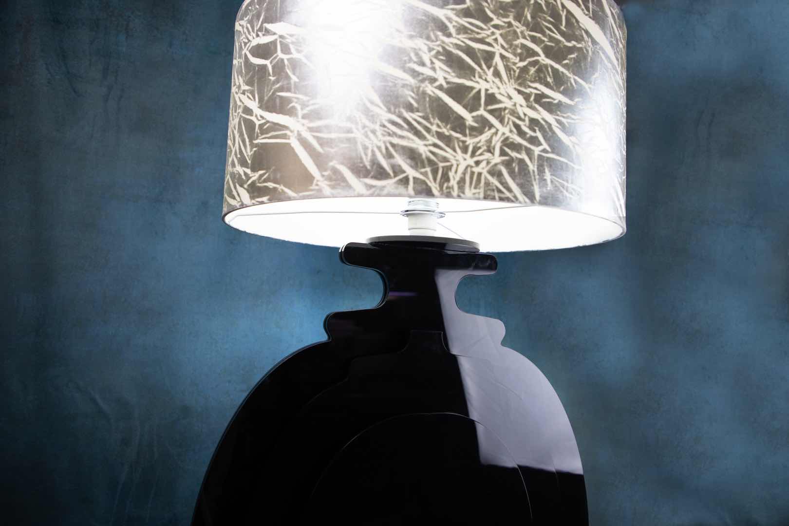 Articoli in plexiglass su misura per aziende, negozi e attività 3