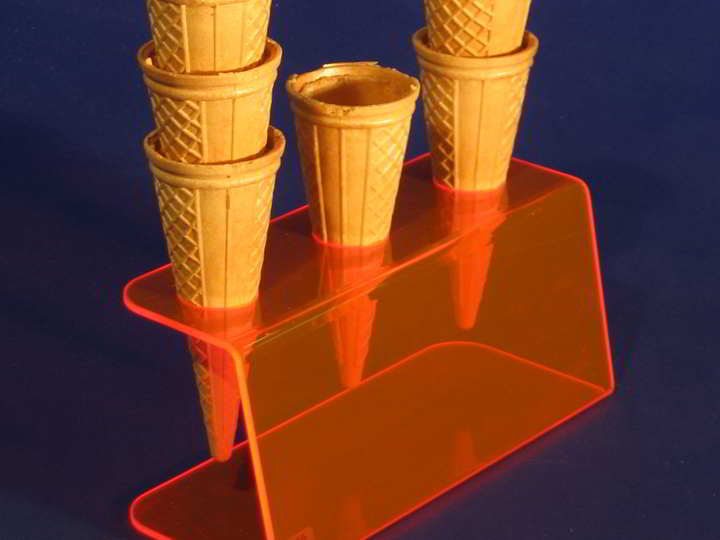 arredamento in plexiglass 3